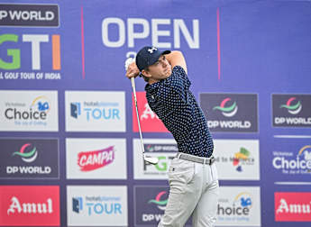Wallin, Khan and Friedrichsen share lead in Delhi 