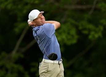 Knappe, Vorster and Brown share lead in France
