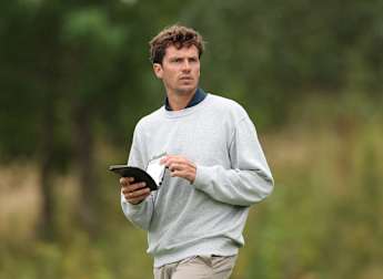 Mory moves one-stroke clear in Sweden