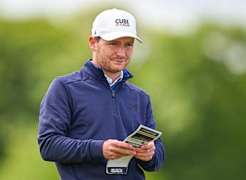 Fyfe extends Danish Golf Challenge lead 