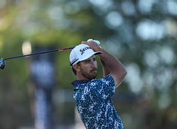 Van der Merwe sets early SDC Open pace