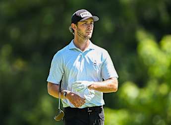 Brown takes solo lead into weekend in France