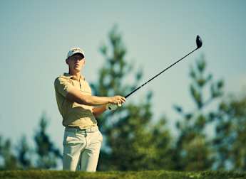 Gøth-Rasmussen cruises to first round lead in Finland