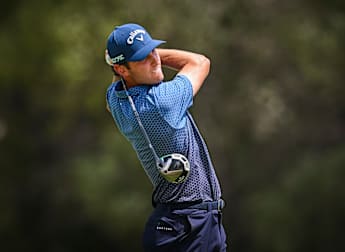 Paratore chasing HotelPlanner Tour history in Girona