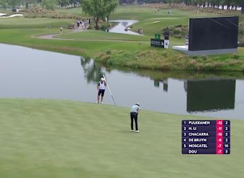 Tapio Pulkkanen makes third birdie putt in a row