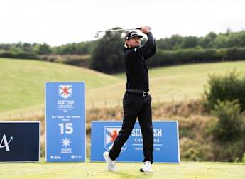Blomstrand leads Scottish Challenge supported by The R&A by two