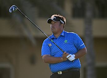 Kiradech Aphibarnrat chasing distance to keep up with young stars in Singapore