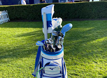 Adrien Saddier: What's in the bag? 