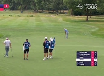 Jordan Smith takes the lead with a monster putt at the seventh