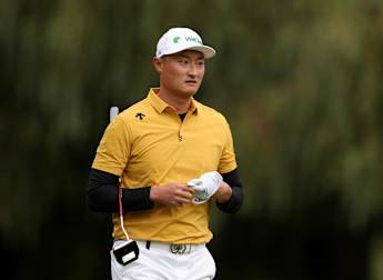 Haotong Li part of four-way tie after first round at The Belfry
