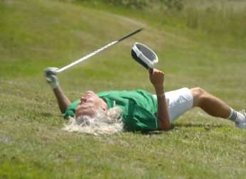  They can’t leave the golf course until they make a hole-in-one! | BMW