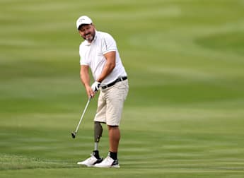 Mark Clougherty and Marjan Gavez share Paris lead