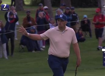 Marcus Armitage converts huge birdie putt at the seventh to take lead