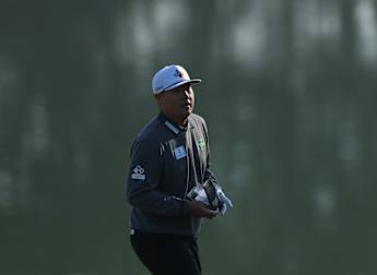 Eight player logjam at the top in Cheonan