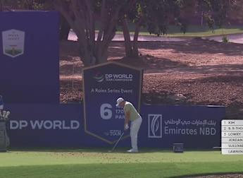 WATCH: Matt Fitzpatrick sticks it close at 6