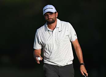 Casey Jarvis birdie blitz hauls in long-time leader Niklas Lemke