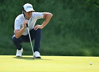 The keys to putting tempo with Matteo Manassero