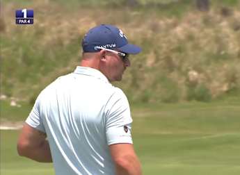 Shaun Norris opens with a birdie at the first