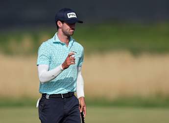 Alex Smalley leads the way into final round at Aronimink