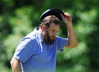 Andrew Johnston flawless as fan favourite edges ahead at halfway in Austria 