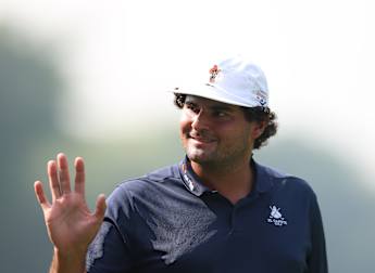 Eugenio Chacarra leads at halfway to boost Race to Dubai bid
