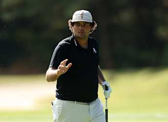 Who is playing at the Abu Dhabi Aldar Championship? 