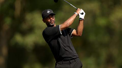 Ashley Cole teed it up