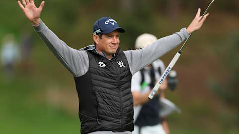 Is Vernon Kay pleased or disgusted with this putt?