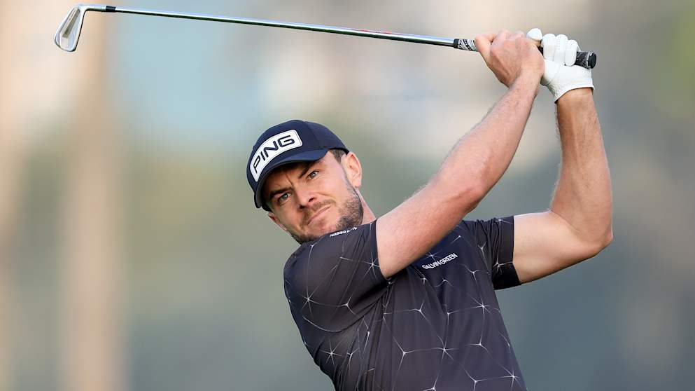 Laurie Canter-2194539854