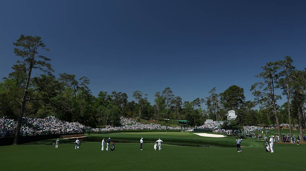 Augusta National Hole 15-2209216099