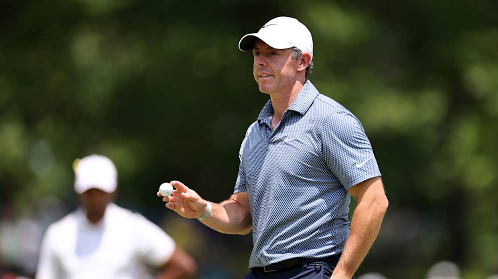 Rory McIlroy-2280362389