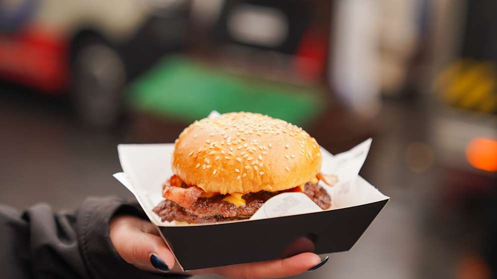 Nanny Bills Burger-01