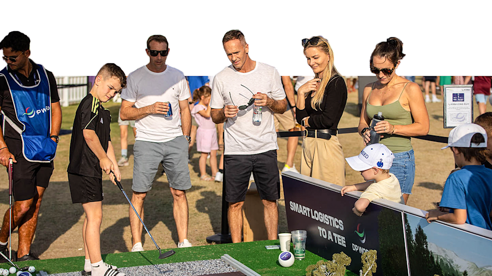 1058366_family-block_1