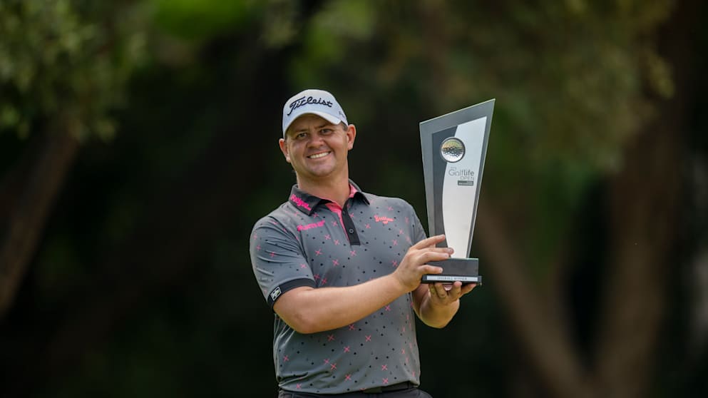 Daniel van Tonder (8)