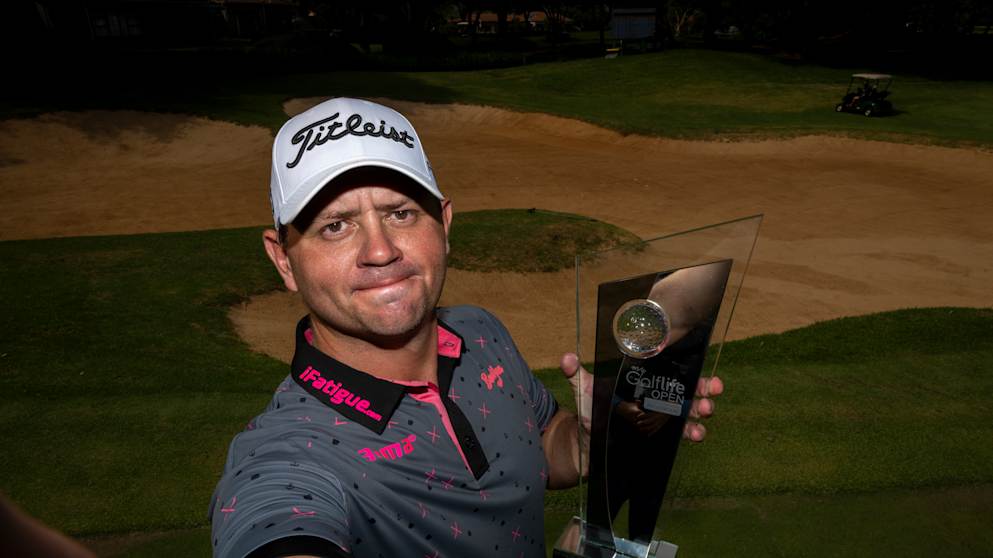 Daniel van Tonder (9)