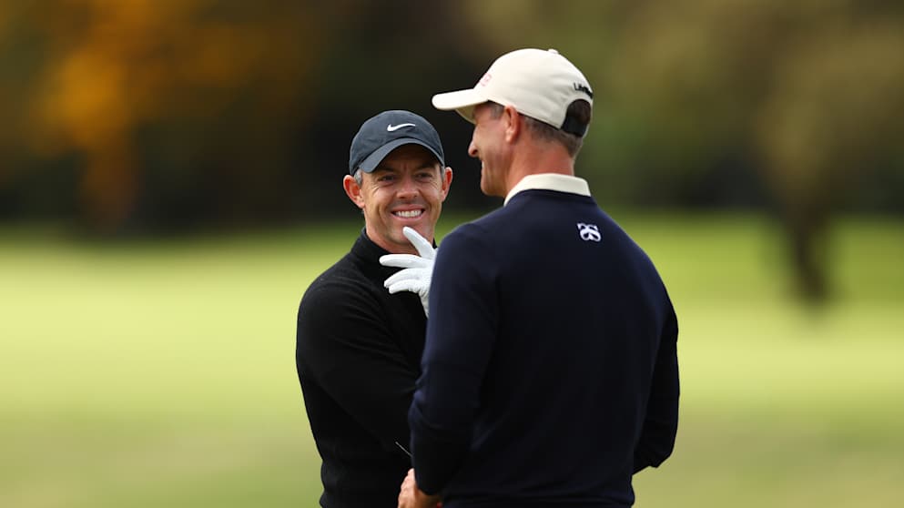 Rory McIlroy Adam Scott (2)