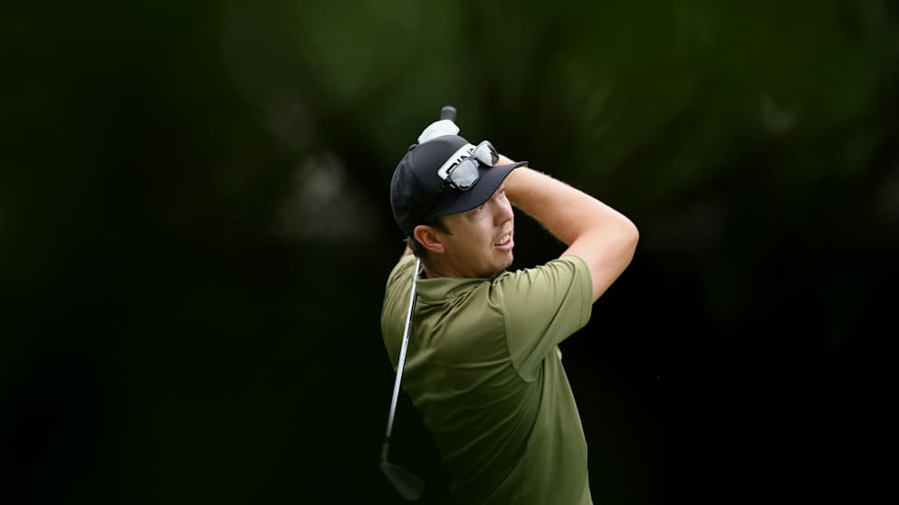 Luke Brown-2264934265