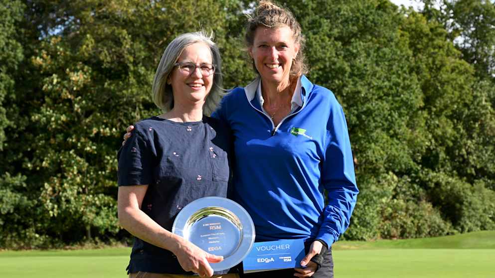 Nicky Weeks of England (left), and Mascha Bos of the Netherlands enjoyed great Women's final