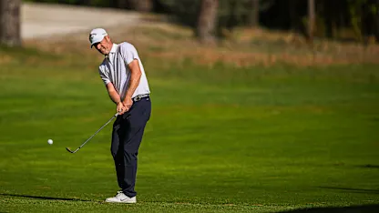 image: Warren takes slender lead into weekend in Portugal