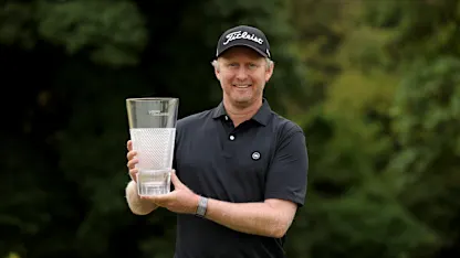 image: Harding returns to winner's circle in Ireland 