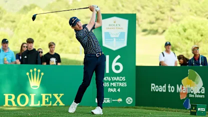 image: Walker sets the pace at the Rolex Grand Final