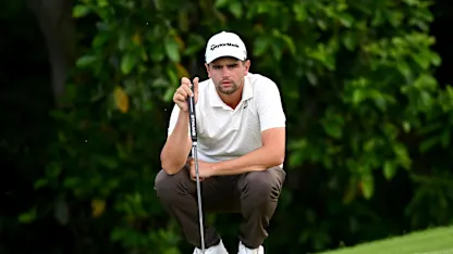 image: Casey Jarvis pulls ahead at halfway in Mauritius