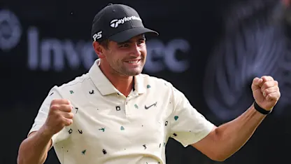 image: What's in the bag: Casey Jarvis makes one short-lived change on way to second victory in a row