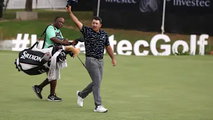 image: Hennie du Plessis wins $100,000 Course Record Presented by Nexo prize