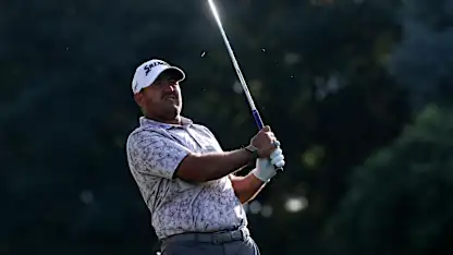 image: Hennie du Plessis shines on home soil to lead by two