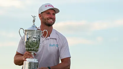 image: Wyndham Clark holds on for wire-to-wire victory at the U.S. Open