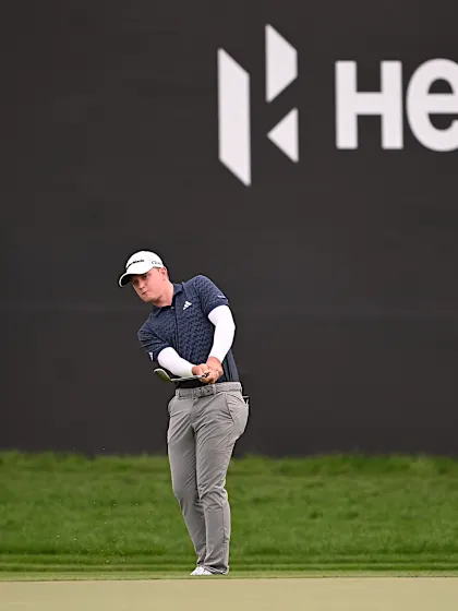 image: WATCH: Jayden Schaper chips in at the 1st