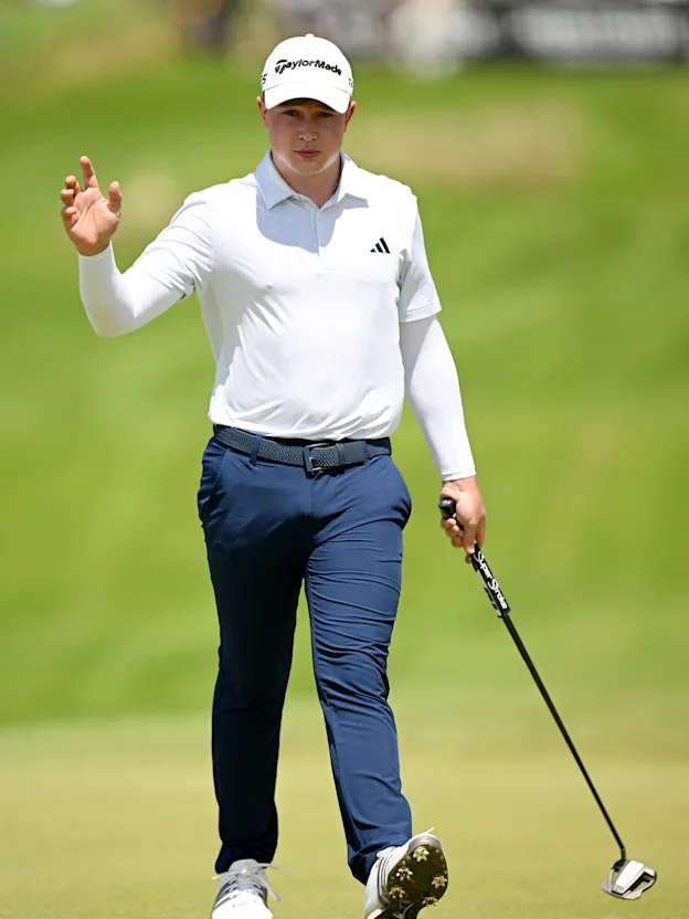 image: WATCH: Jayden Schaper eagles the fifth in style