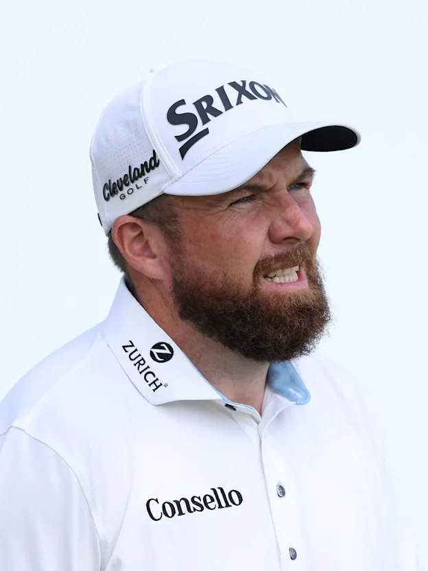 image: WATCH: Shane Lowry holes 75-foot birdie putt at the 15th