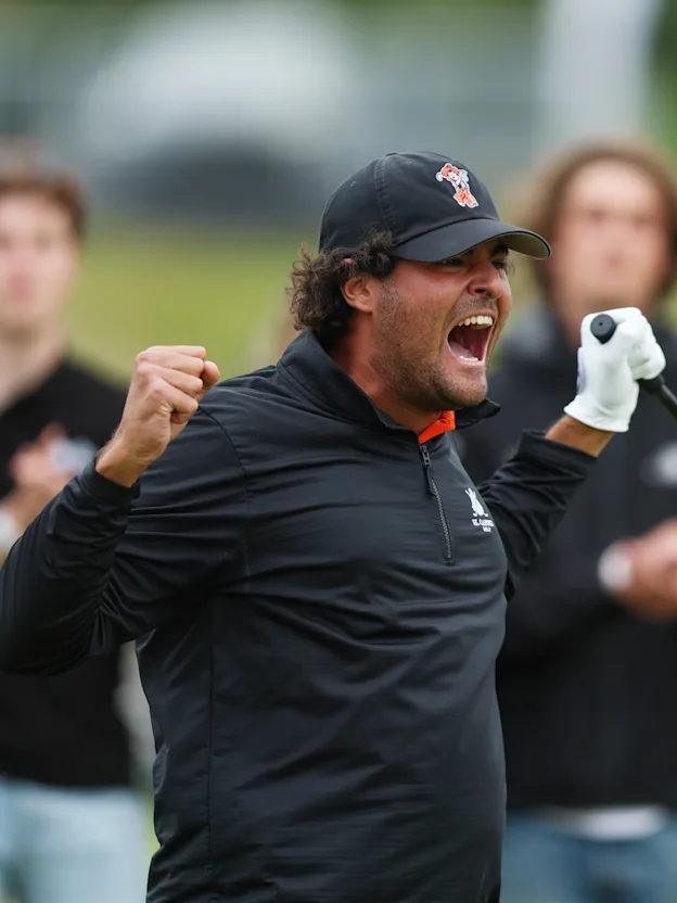 image: WATCH: Eugenio Chacarra holes winning putt at 2026 KLM Open